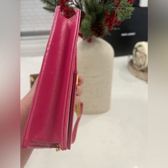 CASSANDRE MATELASSÉ CHAIN WALLET IN GRAIN DE POUDRE EMBOSSED LEATHER - Picture 5 of 5